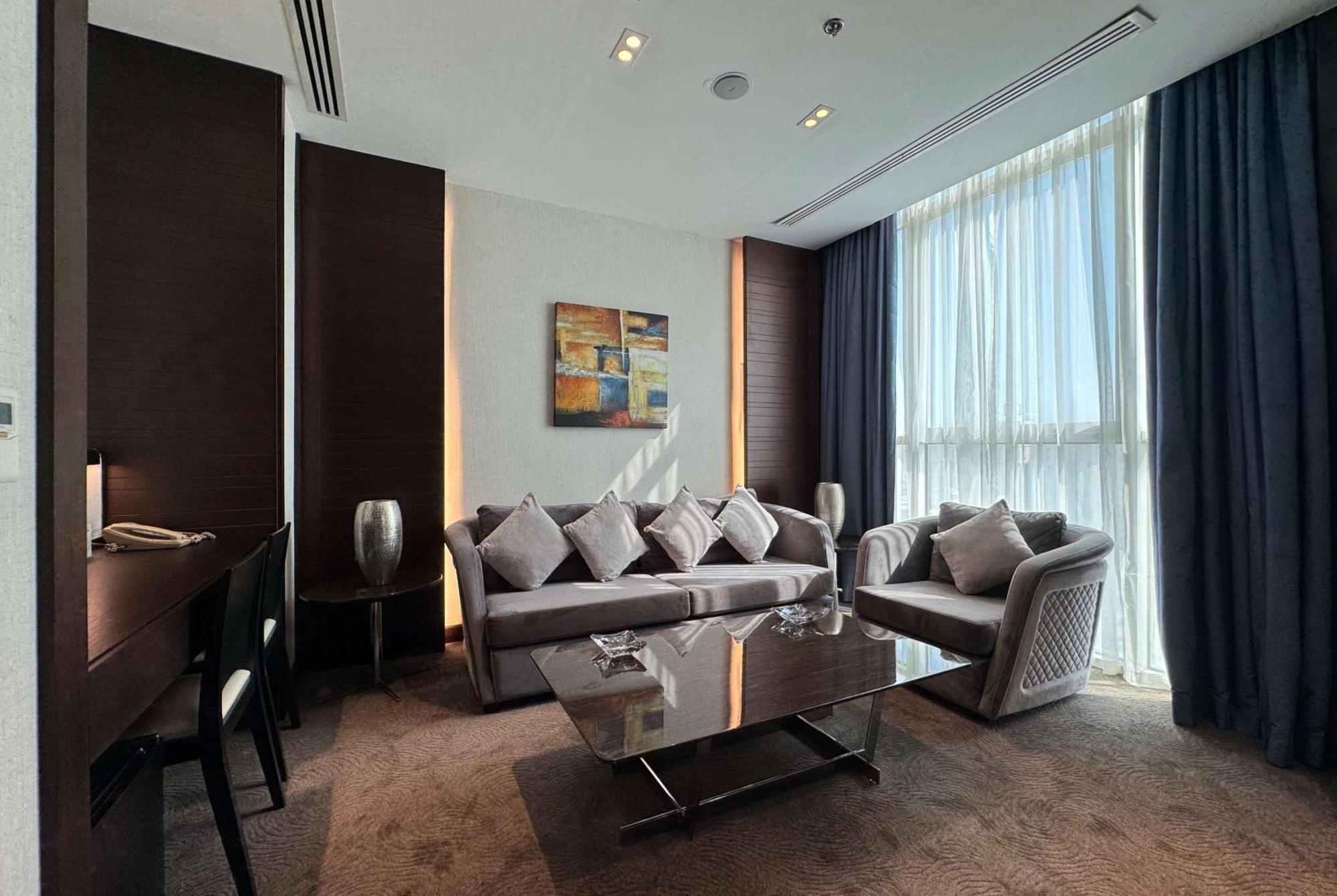 Ramada Encore Doha By Wyndham Eksteriør bilde